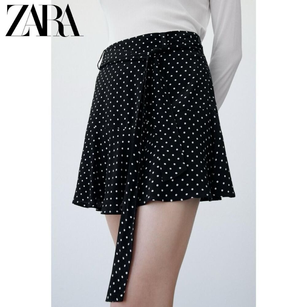 Zara Women's Black Skirt - Picture 6 of 6